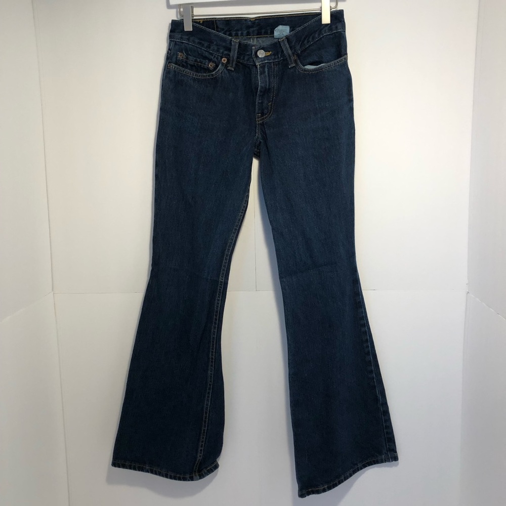 Levi’s super low bell bottom jeans 514